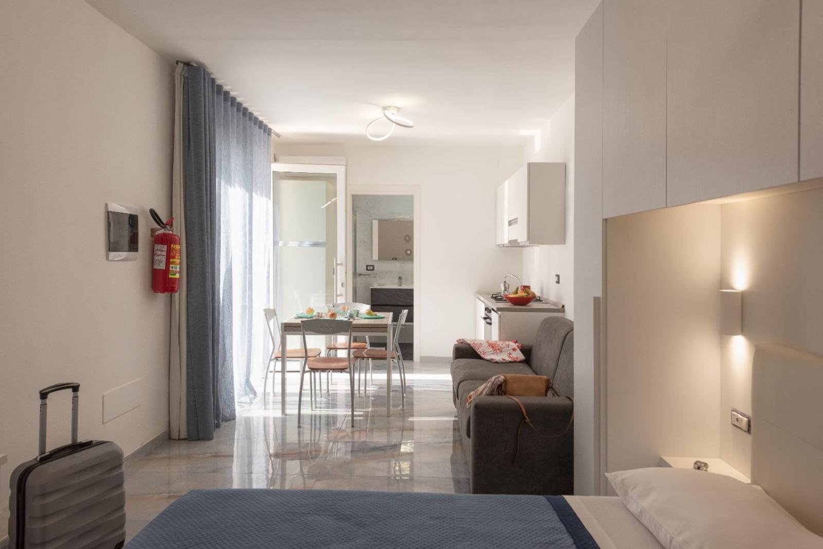 Infinity Residence Con Parcheggio ปอร์โตเชซาเรโอ ภายนอก รูปภาพ