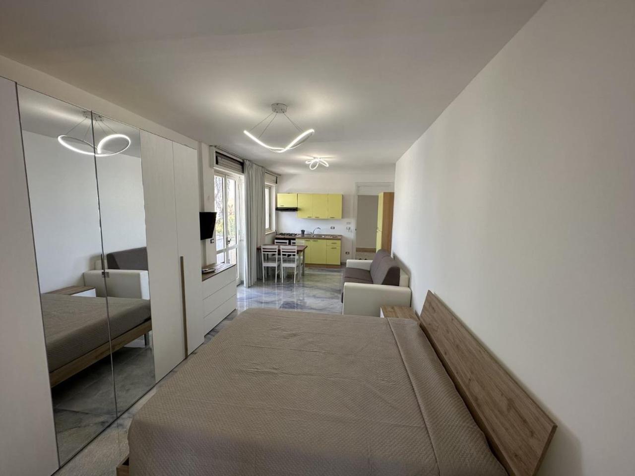 Infinity Residence Con Parcheggio ปอร์โตเชซาเรโอ ภายนอก รูปภาพ